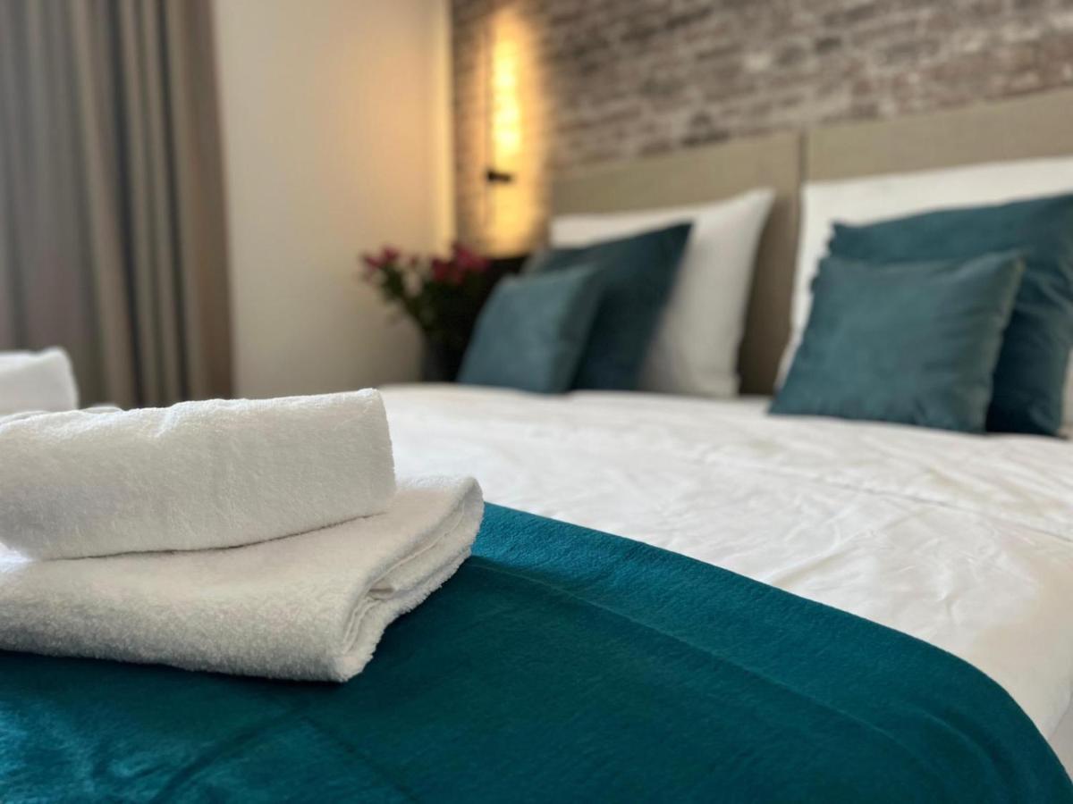 Arena Prestige Rooms Pula Ngoại thất bức ảnh